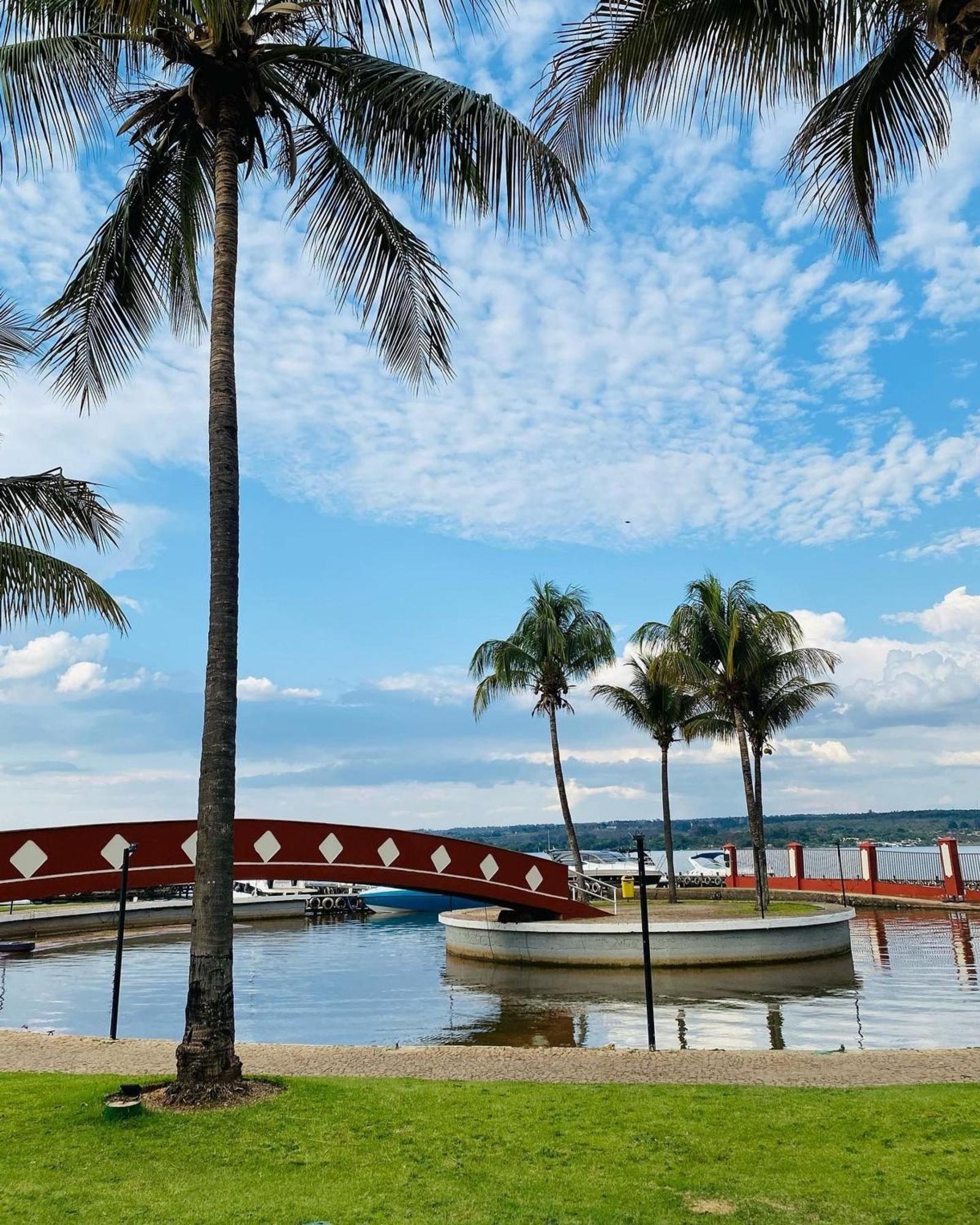 Flat Beira Lago No Centro De Bsb Brasília Buitenkant foto