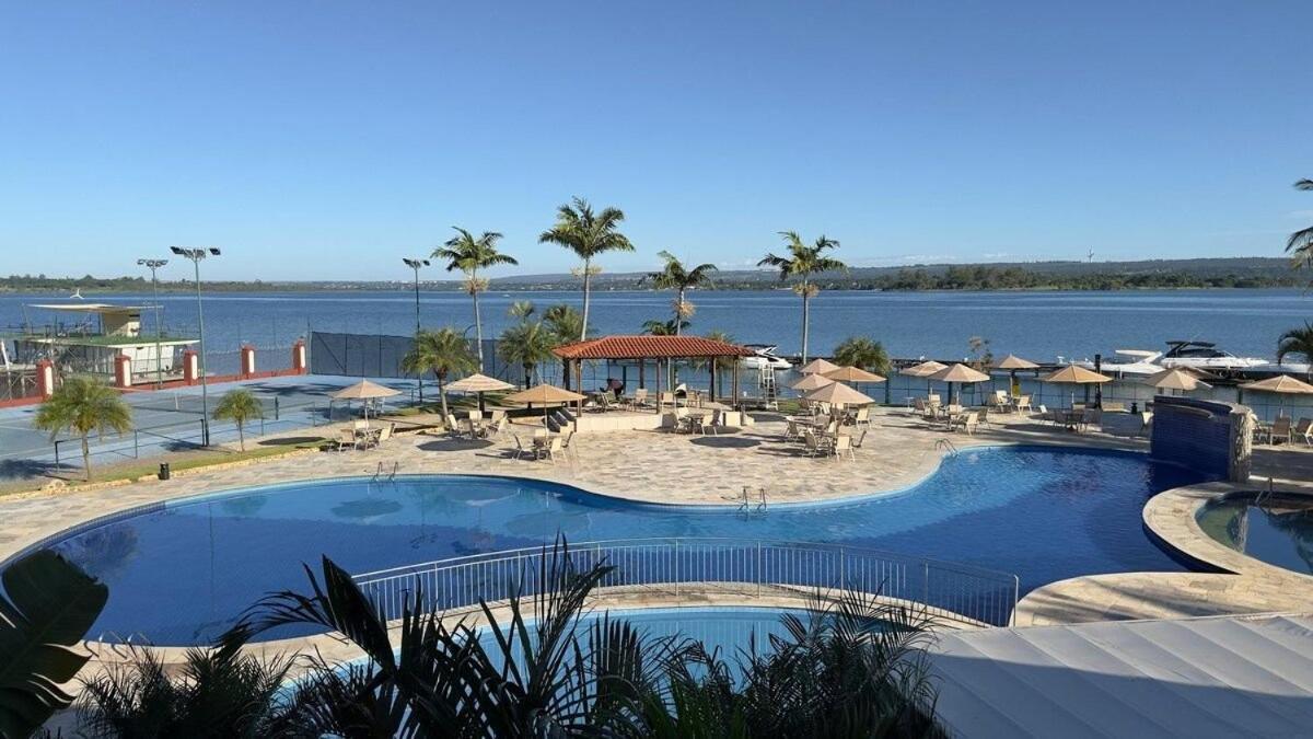 Flat Beira Lago No Centro De Bsb Brasília Buitenkant foto