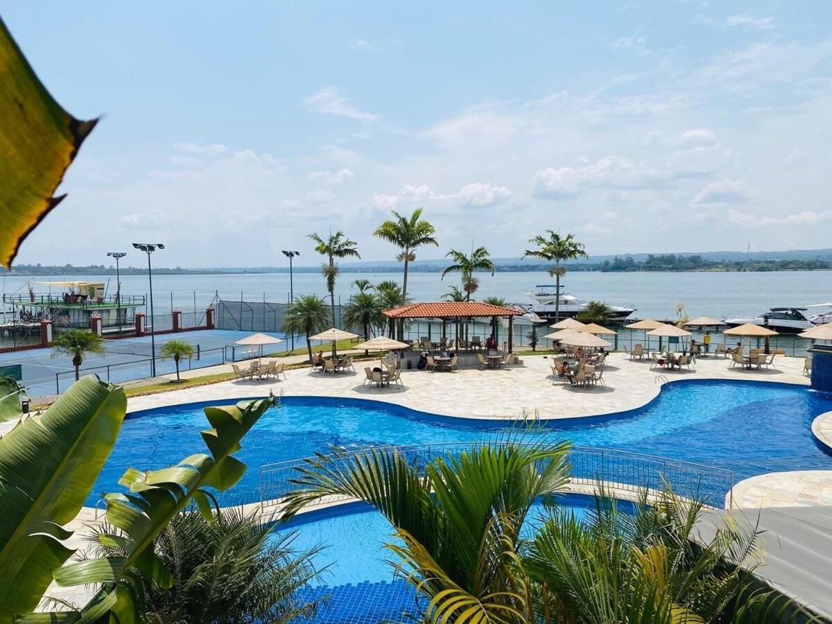 Flat Beira Lago No Centro De Bsb Brasília Buitenkant foto